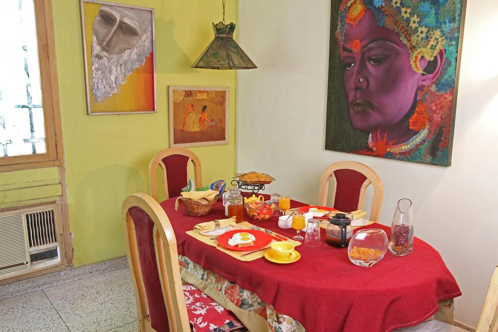 Nina Kochhar'S Homestay New Delhi Bagian luar foto