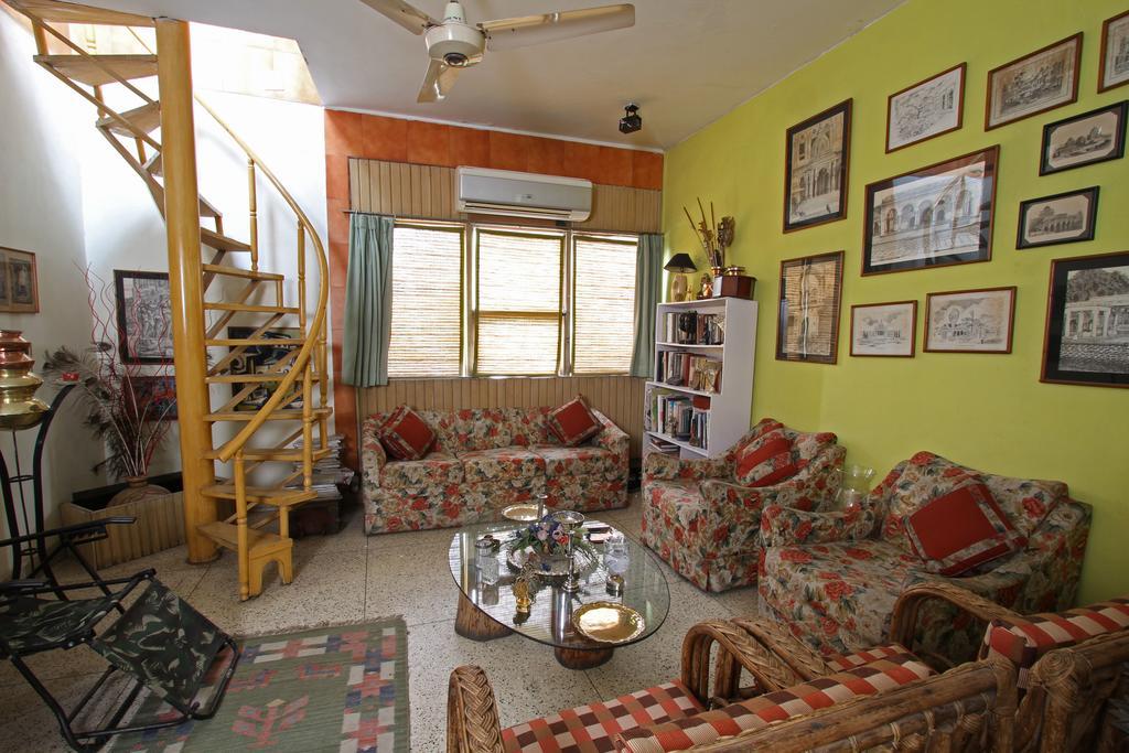 Nina Kochhar'S Homestay New Delhi Bagian luar foto